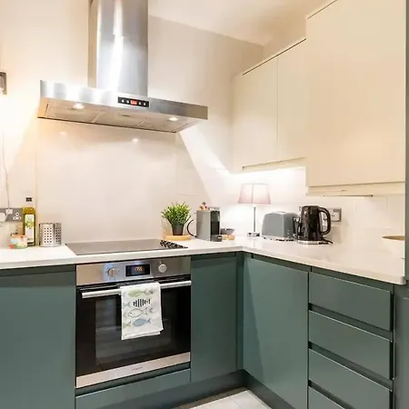بيت ضيافة Cosy And Modern Bedroom In The Heart Of دبلن
